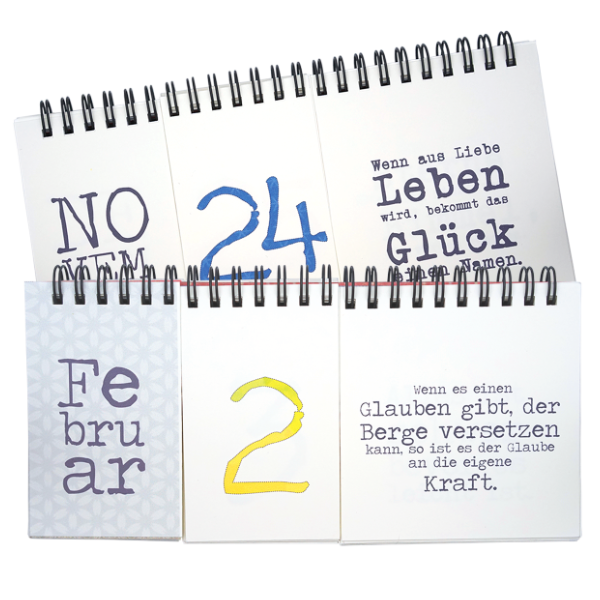 Tischkalender 2. Februar und 24. November mit Monat, Zahl und einem Spruch.