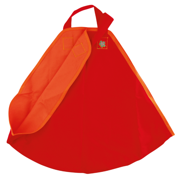 Wiege-Wende-Tuch in rot und orange mit zwei festen Schlaufen zum Aufhängen.